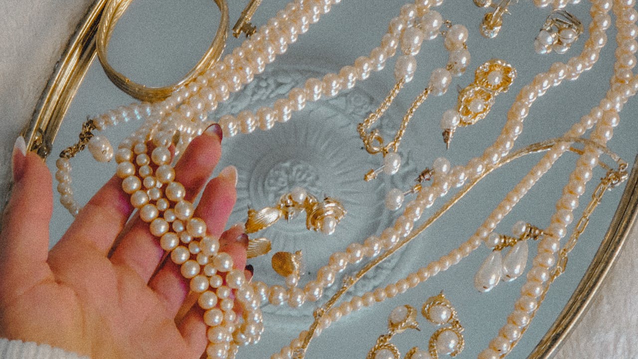 Elegant jewelry box with personalized gift for wedding